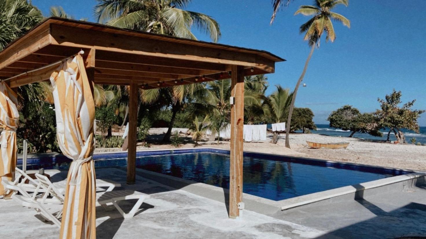 Hotel Al Mare Barahona Exteriör bild