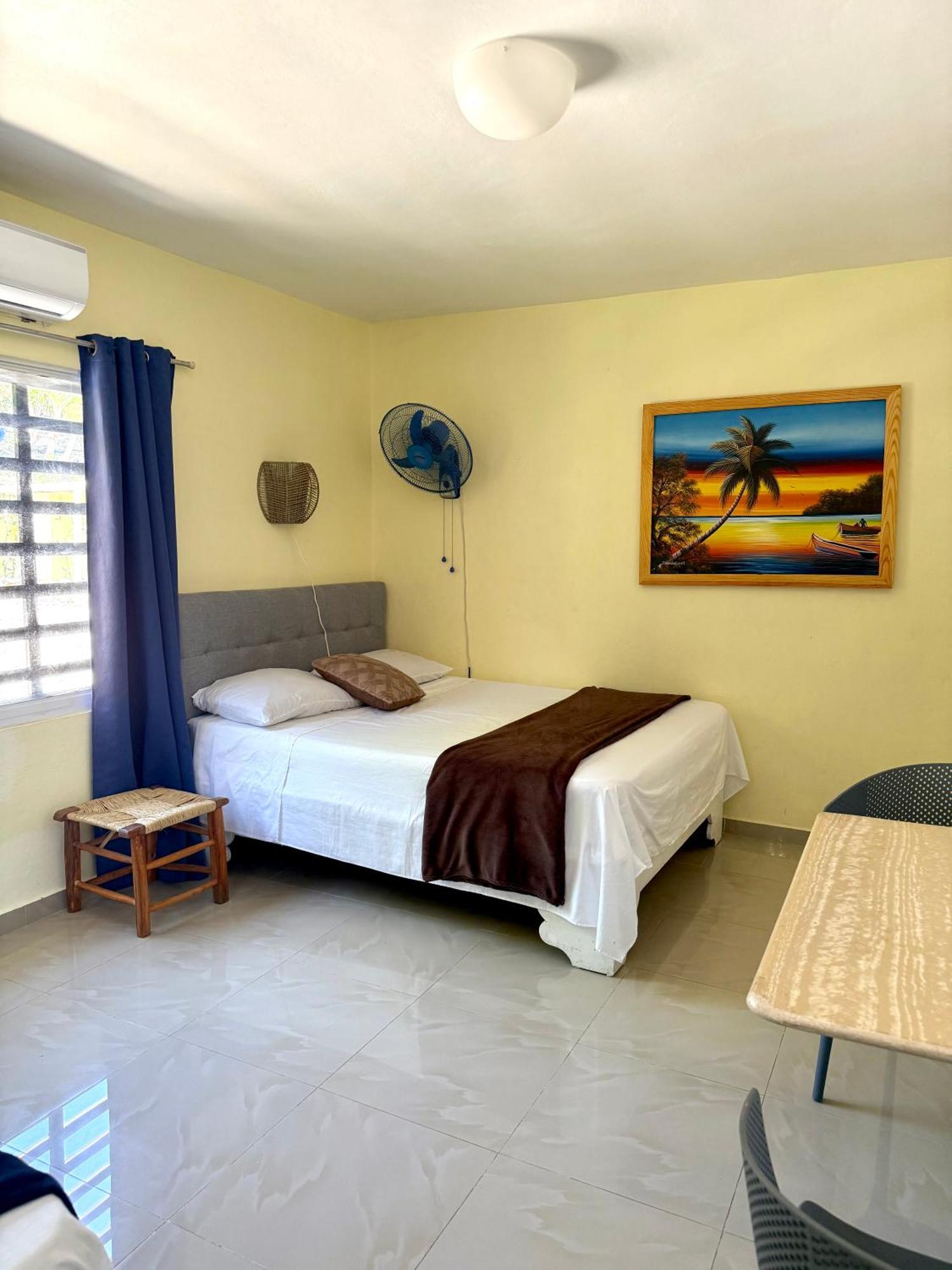 Hotel Al Mare Barahona Exteriör bild